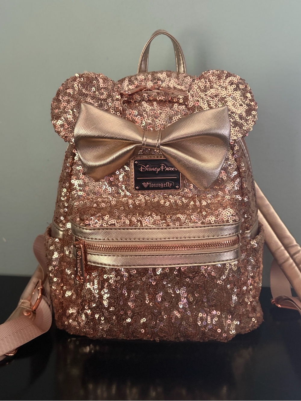 Ltd Release DISNEY PARKS Loungefly 2019 Minnie Mouse Rose Gold Sequin Backpack